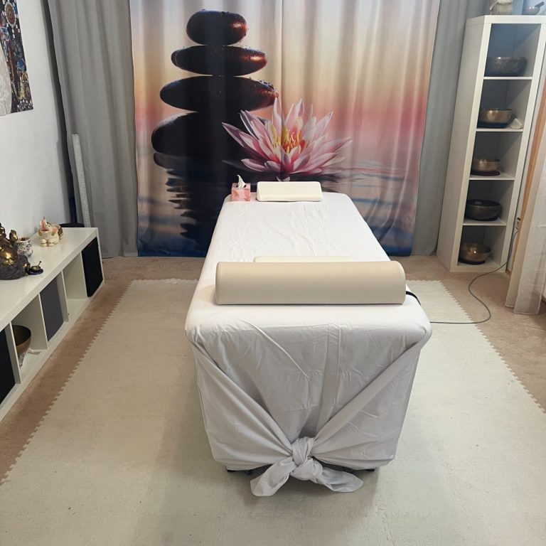  Reiki-Anwendung, Reiki-Behandlung ,Blockaden lösen, Selbstheilung Entspannung, besserer Schlaf, Schmerzlinderung, innere Harmonie