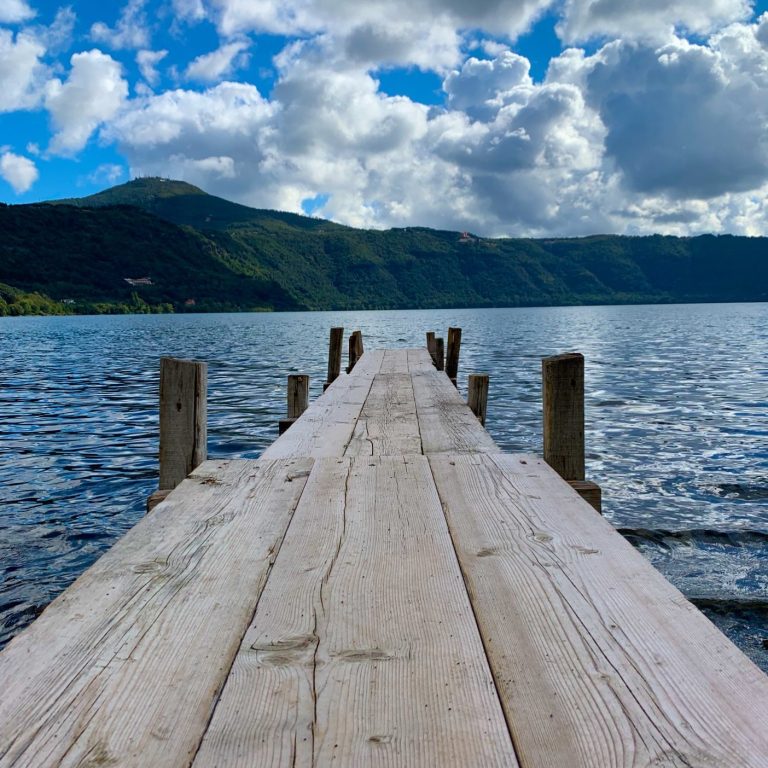 Ruhe , Gelassenheit , Meditation , Achtsamkeit ,Resilienz ,Konzentrationssteigerung , Selbstliebe, Selbstfürsorge , Ausgeglichen 